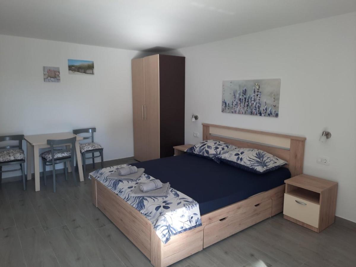 Apartmani Gabrijel Novi Vinodolski Luaran gambar